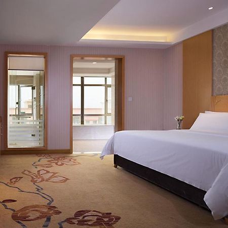 Vienna 3 Best Hotel Dongguan Liaobu Veicle City Exterior foto