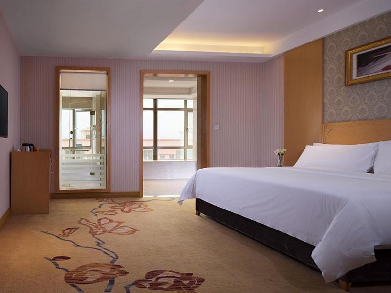 Vienna 3 Best Hotel Dongguan Liaobu Veicle City Exterior foto
